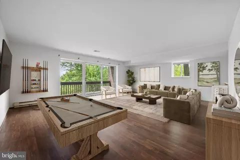 Living - 105 Timothy Cir, Wayne, PA 19087 photo 8 of 10