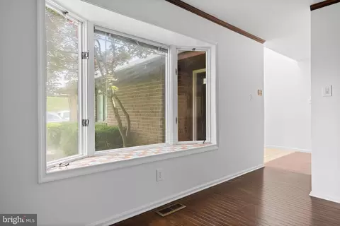 Entry Way - 105 Timothy Cir, Wayne, PA 19087 photo 1 of 2
