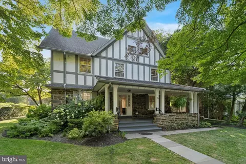 118 Maple Ave, Bala Cynwyd, PA 19004