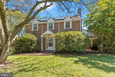 632 Meetinghouse Rd, Elkins Park, PA 19027