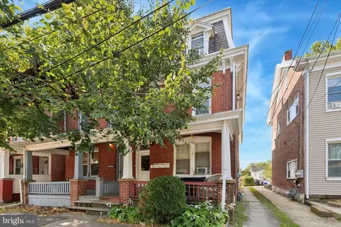 426 South St, Pottstown, PA 19464