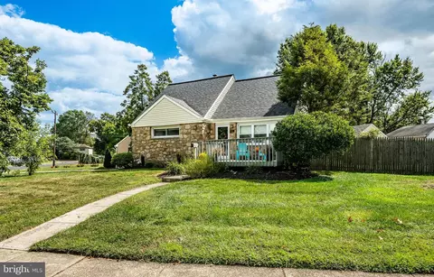 122 N Prospect Ave, Jeffersonville, PA 19403