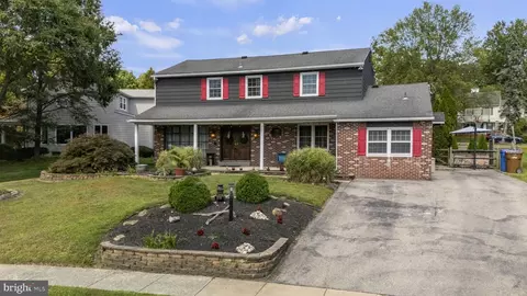 3159 Burn Brae Dr, Dresher, PA 19025