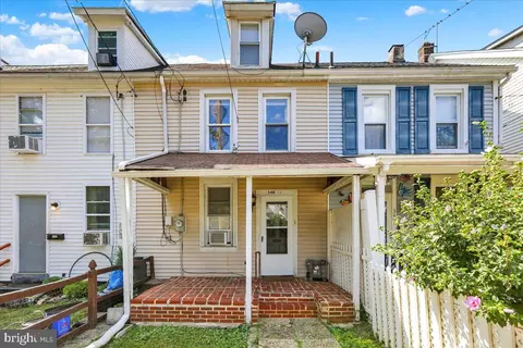 348 12 Lincoln Ave, Pottstown, PA 19464