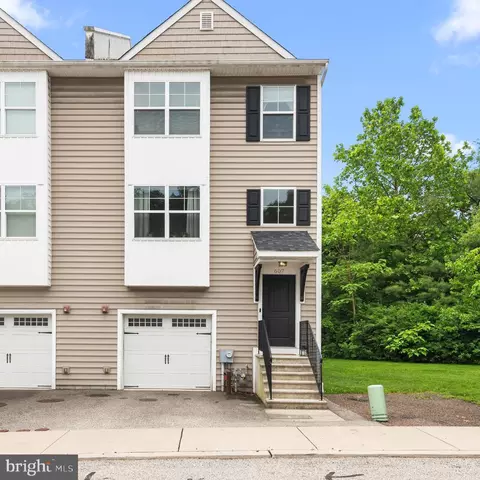 607 Apple St, Conshohocken, PA 19428