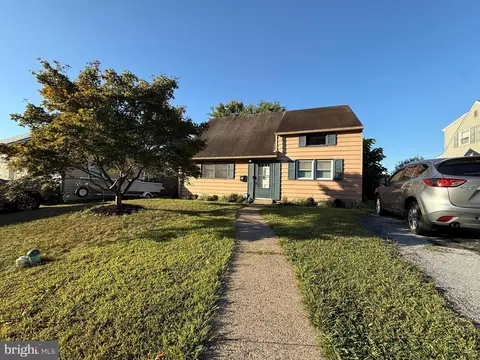 386 Potts Ct, Pottstown, PA 19464