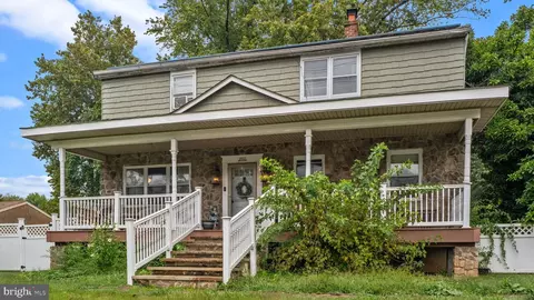 2933 Susquehanna Rd, Abington, PA 19001