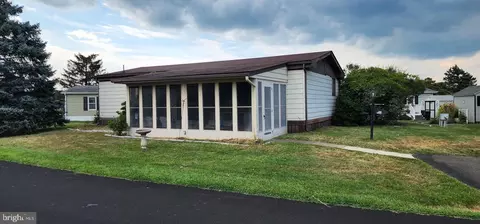 433 Running Brook Rd, North Wales, PA 19454
