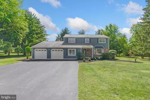 728 Hoover Rd, Blue Bell, PA 19422