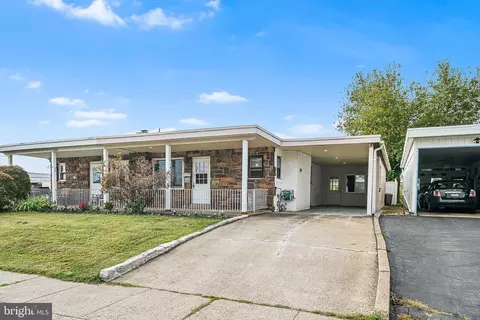 1322 Midland Rd, Conshohocken, PA 19428