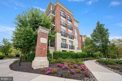 233 Carson Ter, Huntingdon Valley, PA 19006