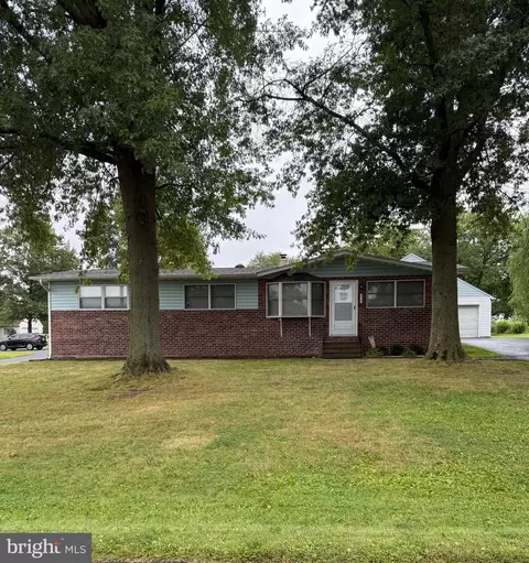 270 Telford Pike, Telford, PA 18969