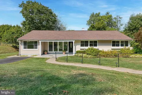 1305 Stotesbury Ave, Wyndmoor, PA 19038