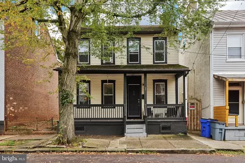 418 Walnut St, Pottstown, PA 19464