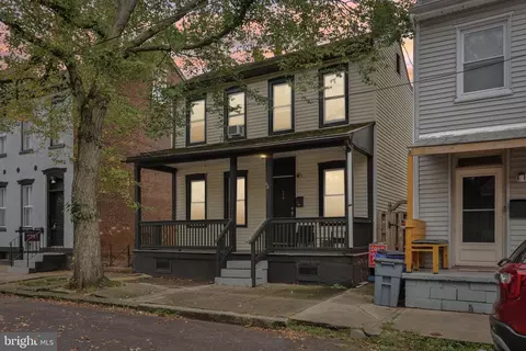 418 Walnut St, Pottstown, PA 19464