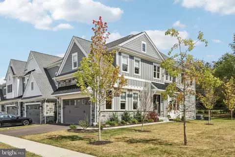 6170 Argos Dr, Blue Bell, PA 19422