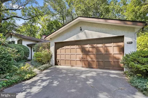 157 Edgewood Dr, Ambler, PA 19002