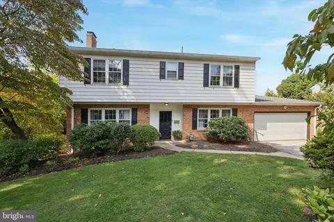 512 N Wynnewood Ave, Wynnewood, PA 19096