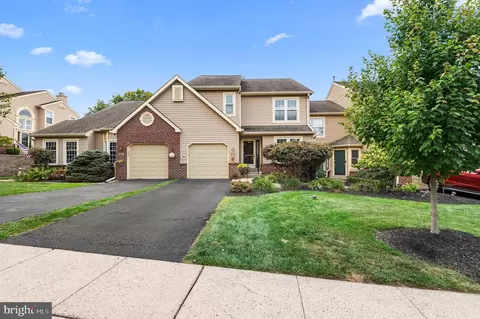 171 Pinecrest Ln, Lansdale, PA 19446