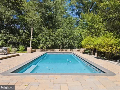 Exterior - 570 Fletcher, Wayne, PA 19087 photo 10 of 17