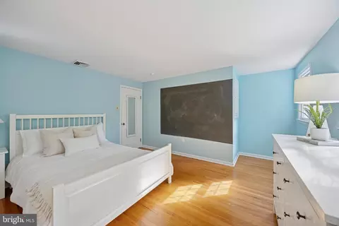 Bedroom - 570 Fletcher, Wayne, PA 19087 photo 4 of 8