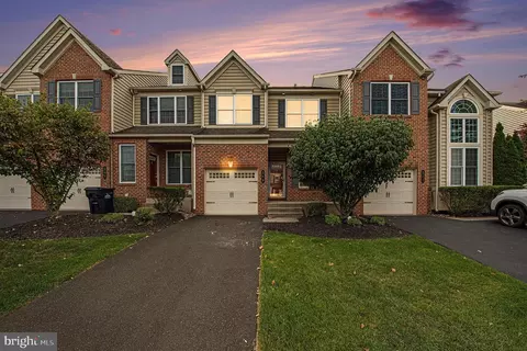 209 Providence Ln, Lansdale, PA 19446