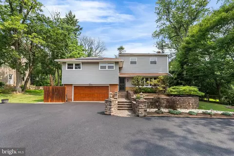 1035 Kipling Rd, Jenkintown, PA 19046