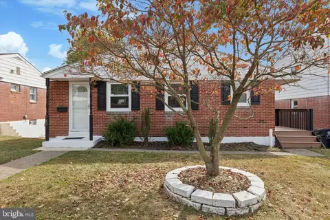 742 N Hanover St, Pottstown, PA 19464
