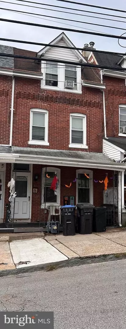 804 W Elm St, Norristown, PA 19401