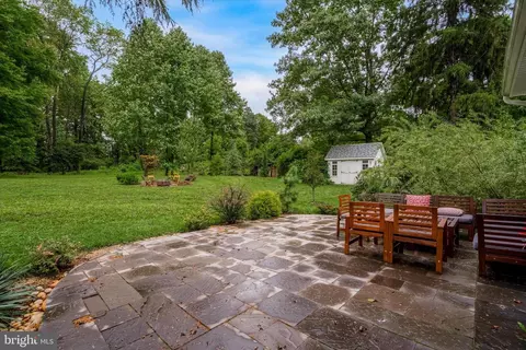 Exterior - 422 Rices Mill Rd, Wyncote, PA 19095 photo 4 of 7