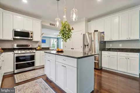 Kitchen - 422 Rices Mill Rd, Wyncote, PA 19095 photo 2 of 3