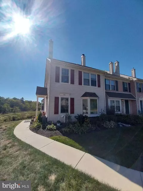 416 Pinetree Ct, Pottstown, PA 19464