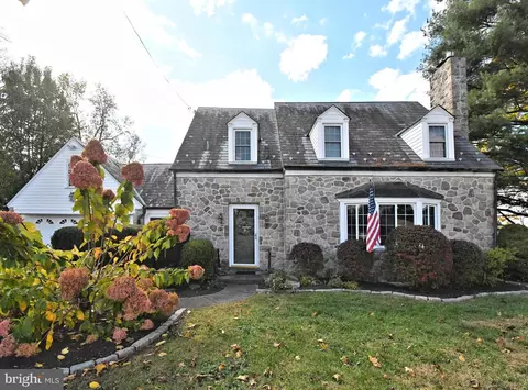 3106 Big Rd, Zieglersville, PA 19492