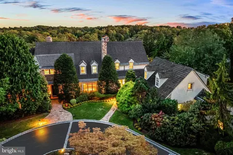 1225 Country Club Rd, Gladwyne, PA 19035