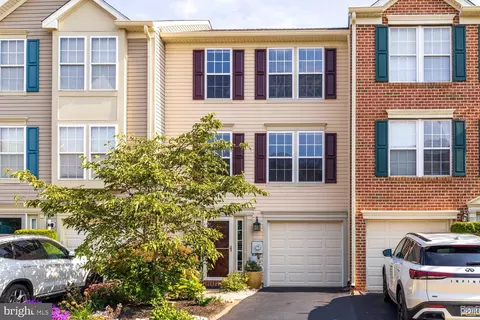 501 Joshua Ct, North Wales, PA 19454