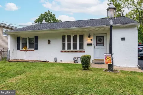 2637 Woodland Rd, Abington, PA 19001