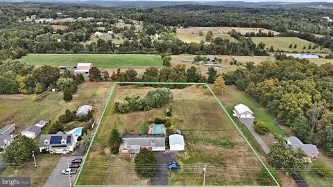 3205 Little Rd, Perkiomenville, PA 18074
