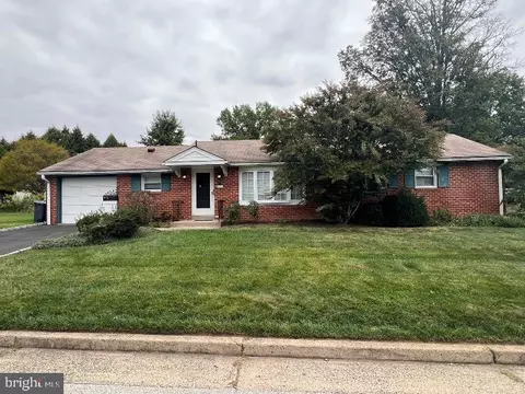 2205 Cross Rd, Glenside, PA 19038