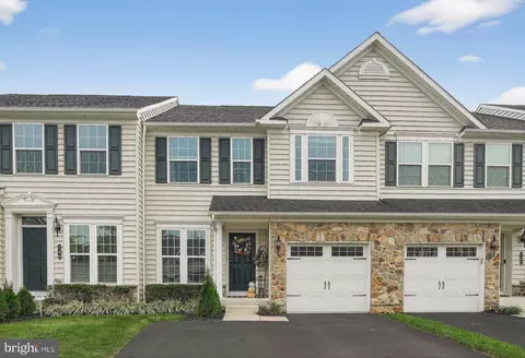 144 Briarwood Ln, Colmar, PA 18915