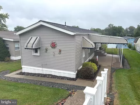 219 Winding Brook Run, North Wales, PA 19454