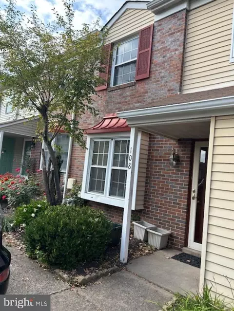 108 Brookwood Dr, Ambler, PA 19002