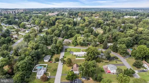 View/Area - 309 Lorimer Dr, Wyncote, PA 19095 photo 6 of 9