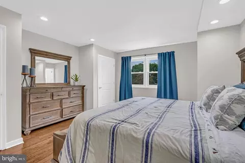 Bedroom - 309 Lorimer Dr, Wyncote, PA 19095 photo 1 of 10