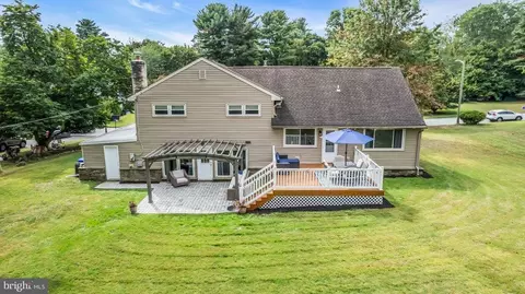 Exterior - 309 Lorimer Dr, Wyncote, PA 19095 photo 11 of 11