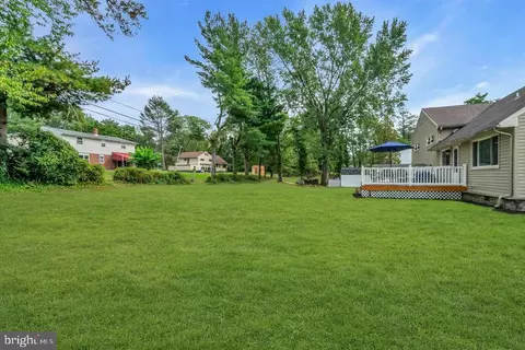 Exterior - 309 Lorimer Dr, Wyncote, PA 19095 photo 9 of 11