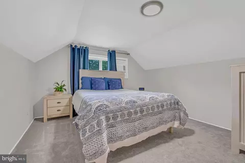 Bedroom - 309 Lorimer Dr, Wyncote, PA 19095 photo 9 of 10