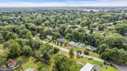 View/Area - 309 Lorimer Dr, Wyncote, PA 19095 photo 5 of 9