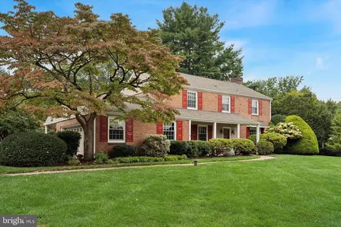 1790 Cathedral Rd, Huntingdon Valley, PA 19006