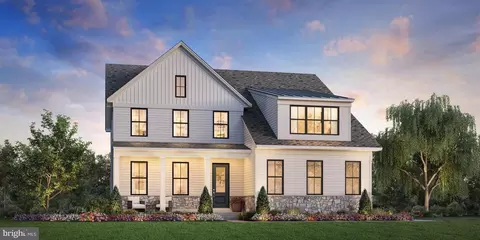 13 Scholl Dr, Collegeville, PA 19426