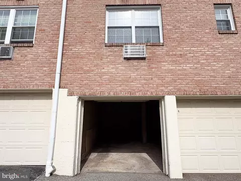 Exterior - 1334 Montgomery Ave #E1, Narberth, PA 19072 photo 6 of 9